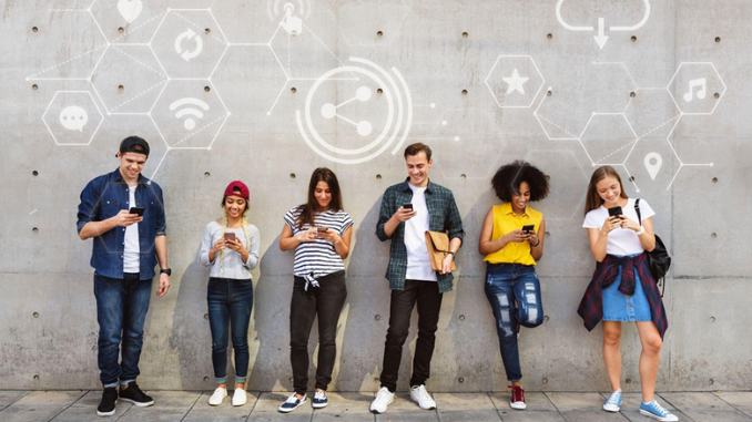 Ini Peran Teknologi Digital dalam Mengubah Gaya Hidup Gen Z