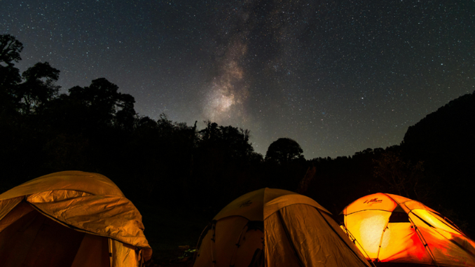 Ini Rekomendasi Tempat Camping di Jawa Timur, Yuk ke Sana!